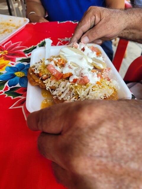 TACOS DORADOS VICKY image 2