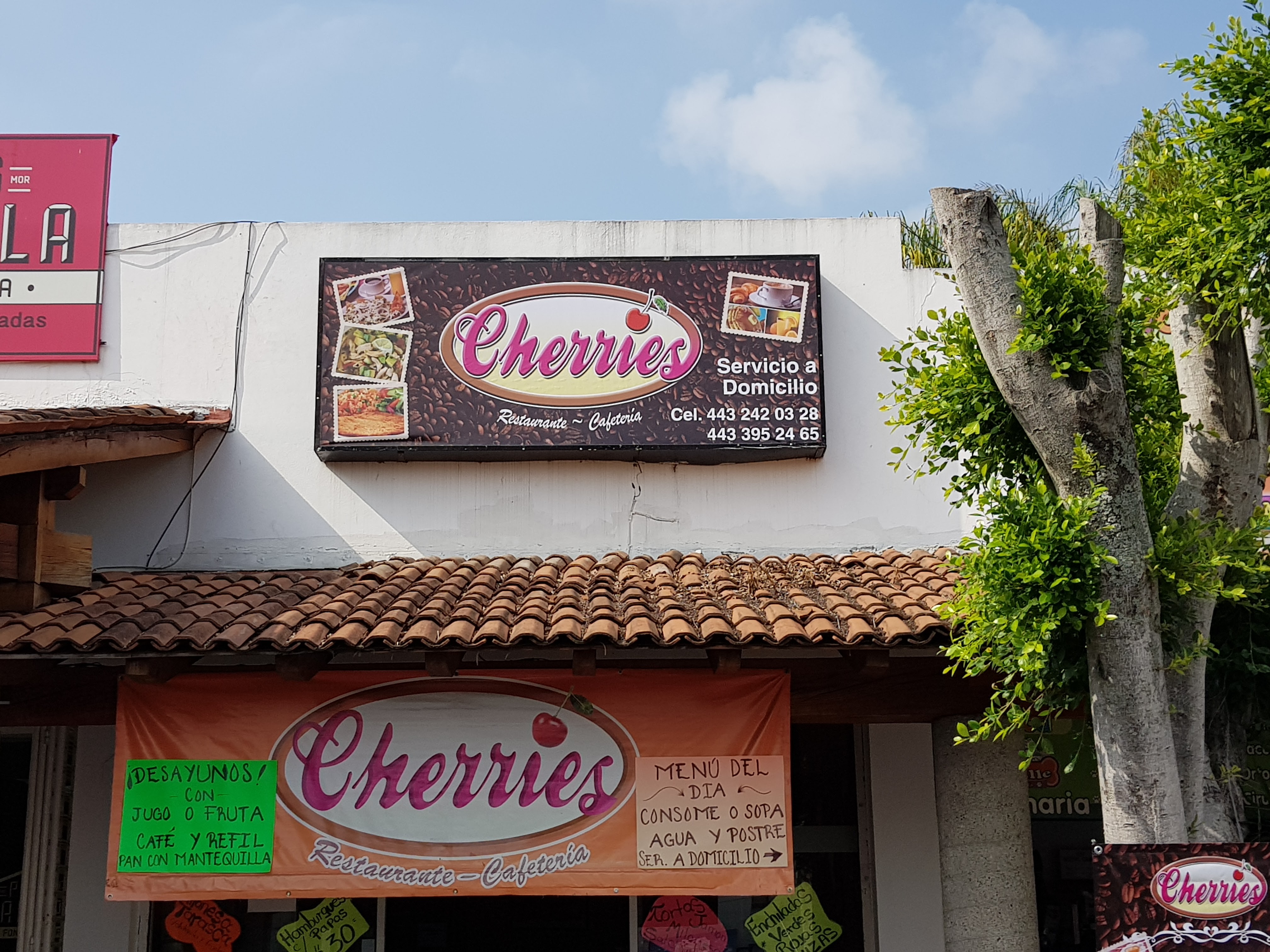 Cherries Restaurante -Cafetería image 7