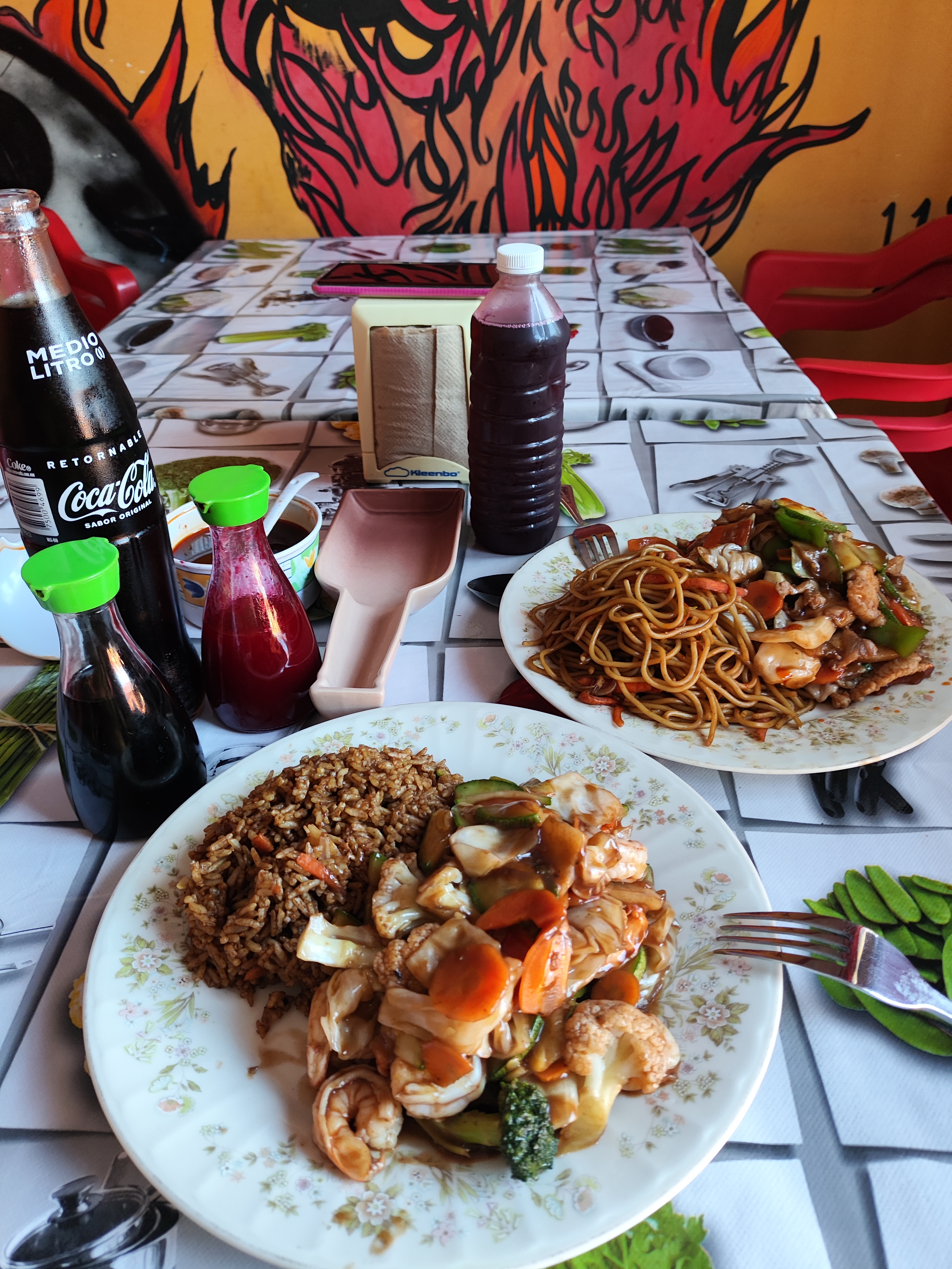 EL Nuevo Oriente image 2