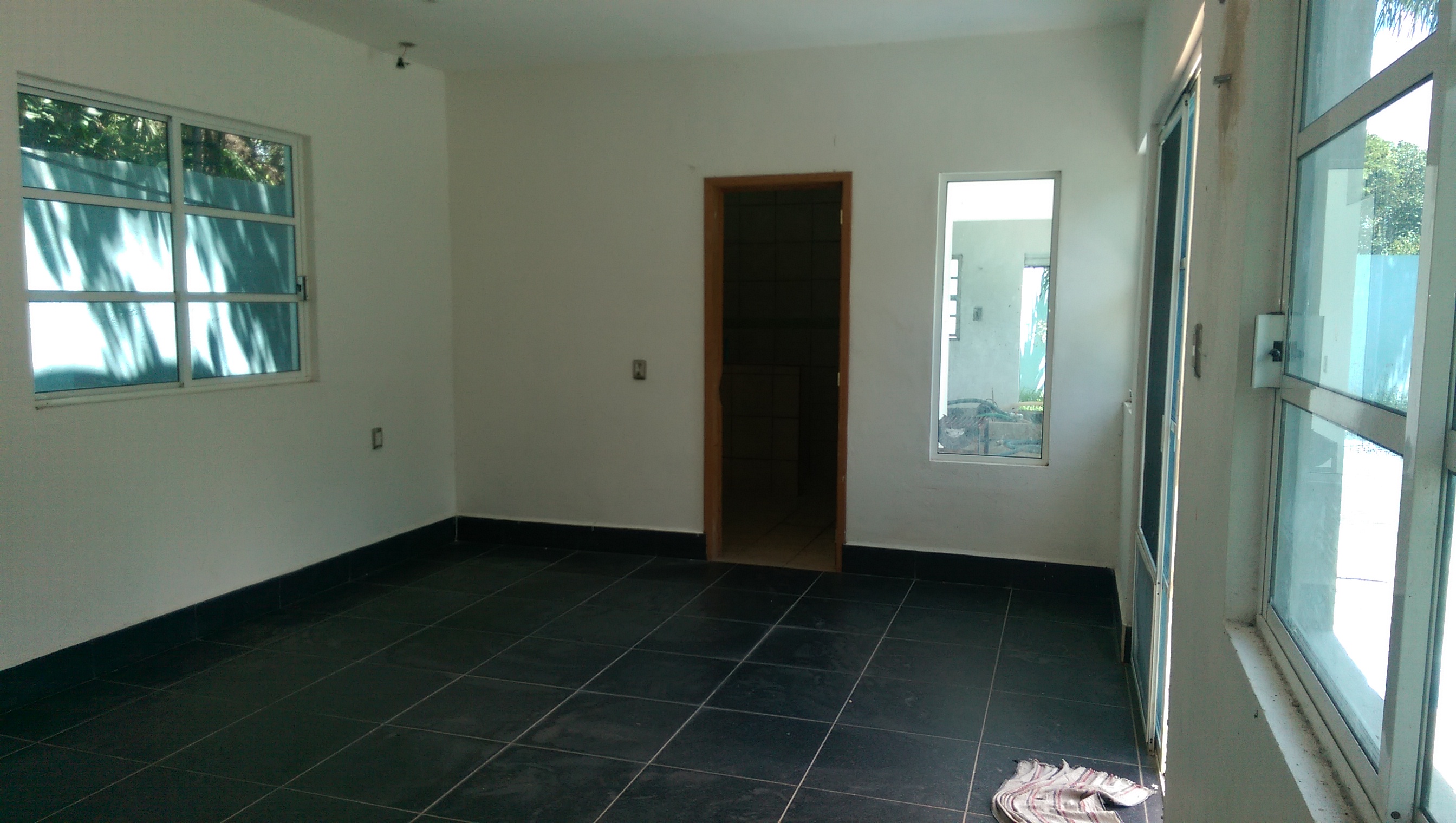 EL Nuevo Oriente image 9