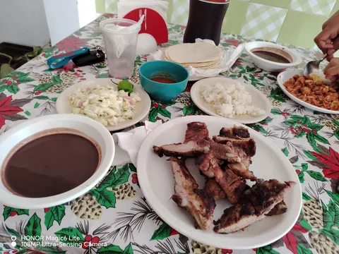 El Pollo Farsante image 5