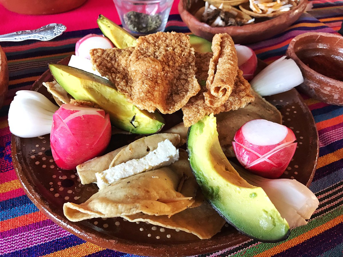 El Pedregal Restaurante & Bar image 5