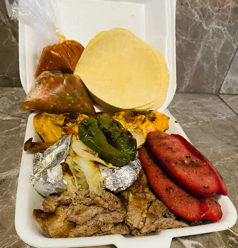 EL PARIENTE image 2