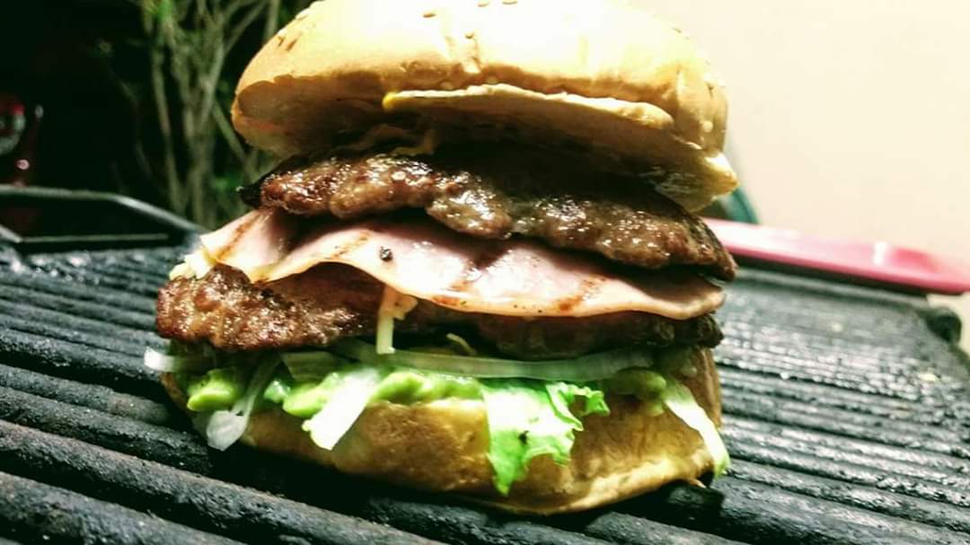 Los Tios Hamburguesas image 1