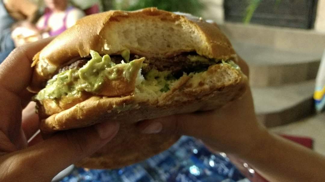 Los Tios Hamburguesas image 3