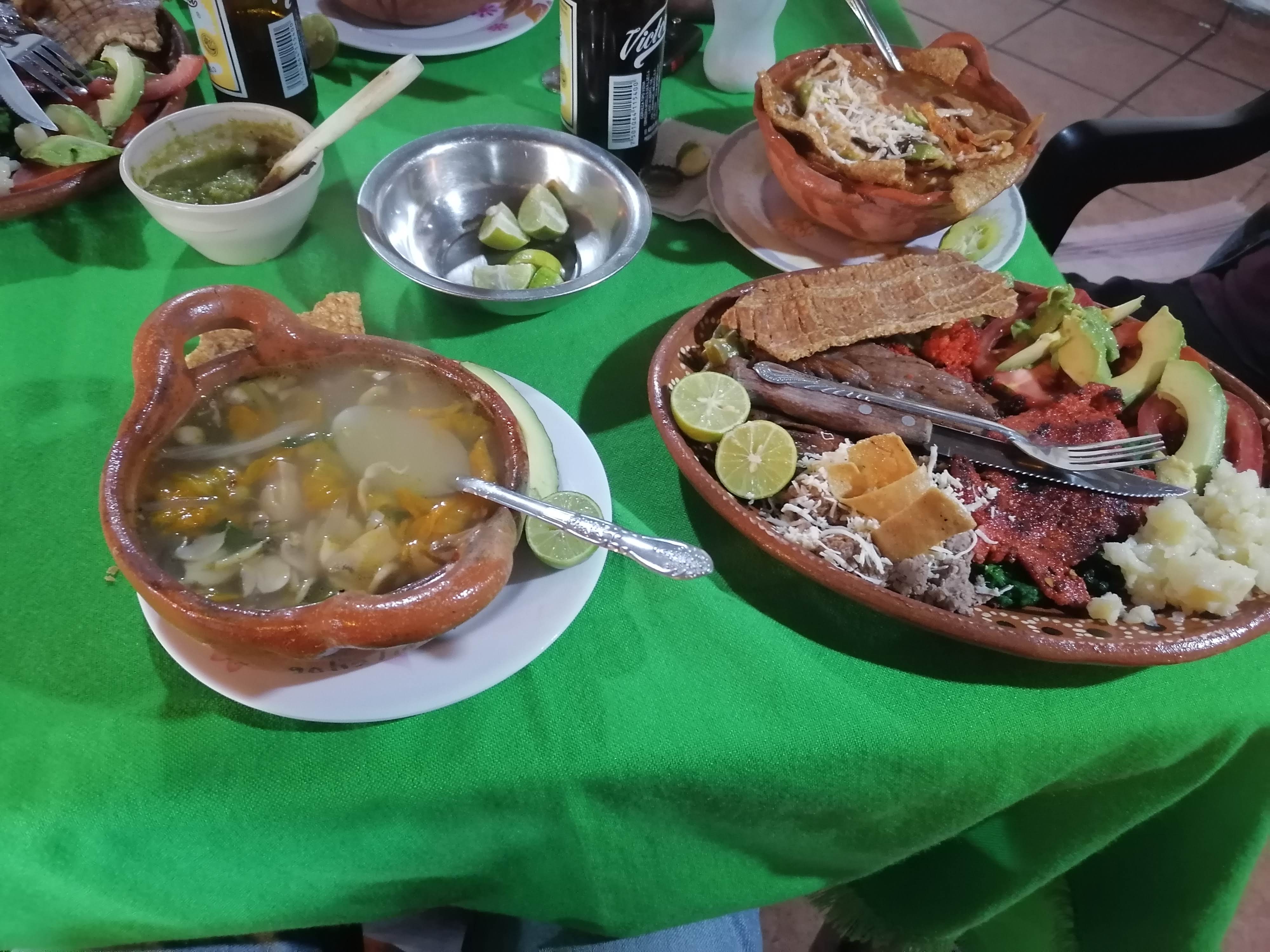 LA CABAÑA DE LAS ROSAS image 8