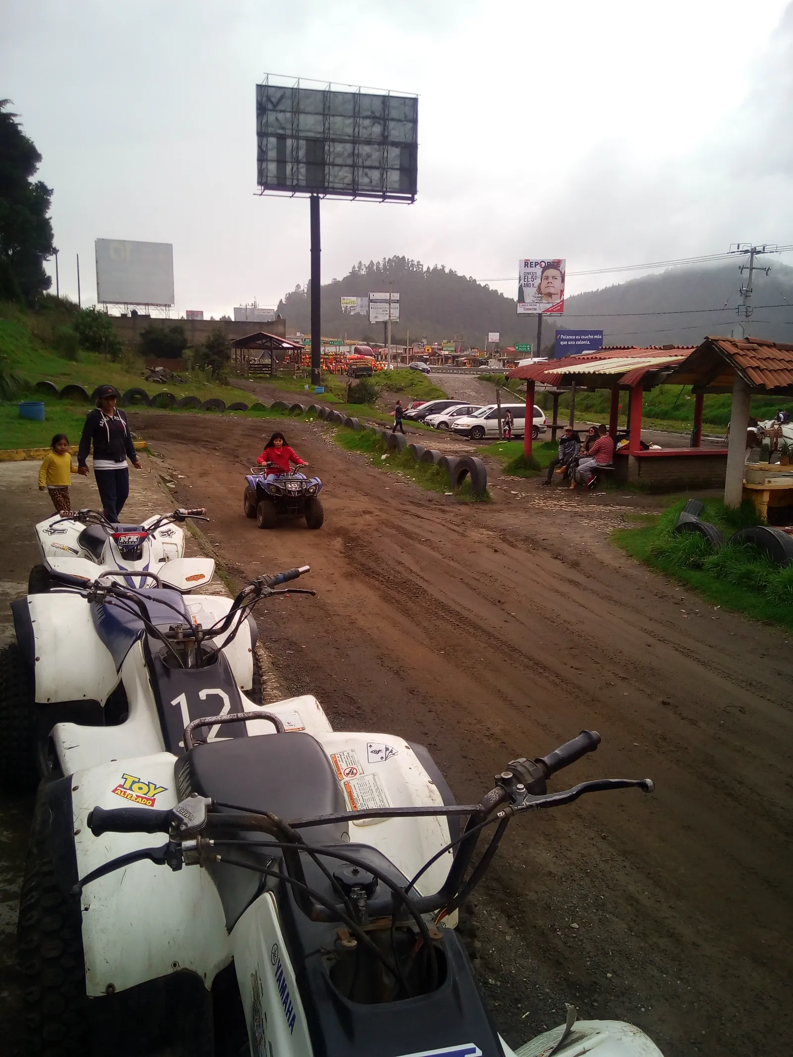 EL GUISADERO image 8