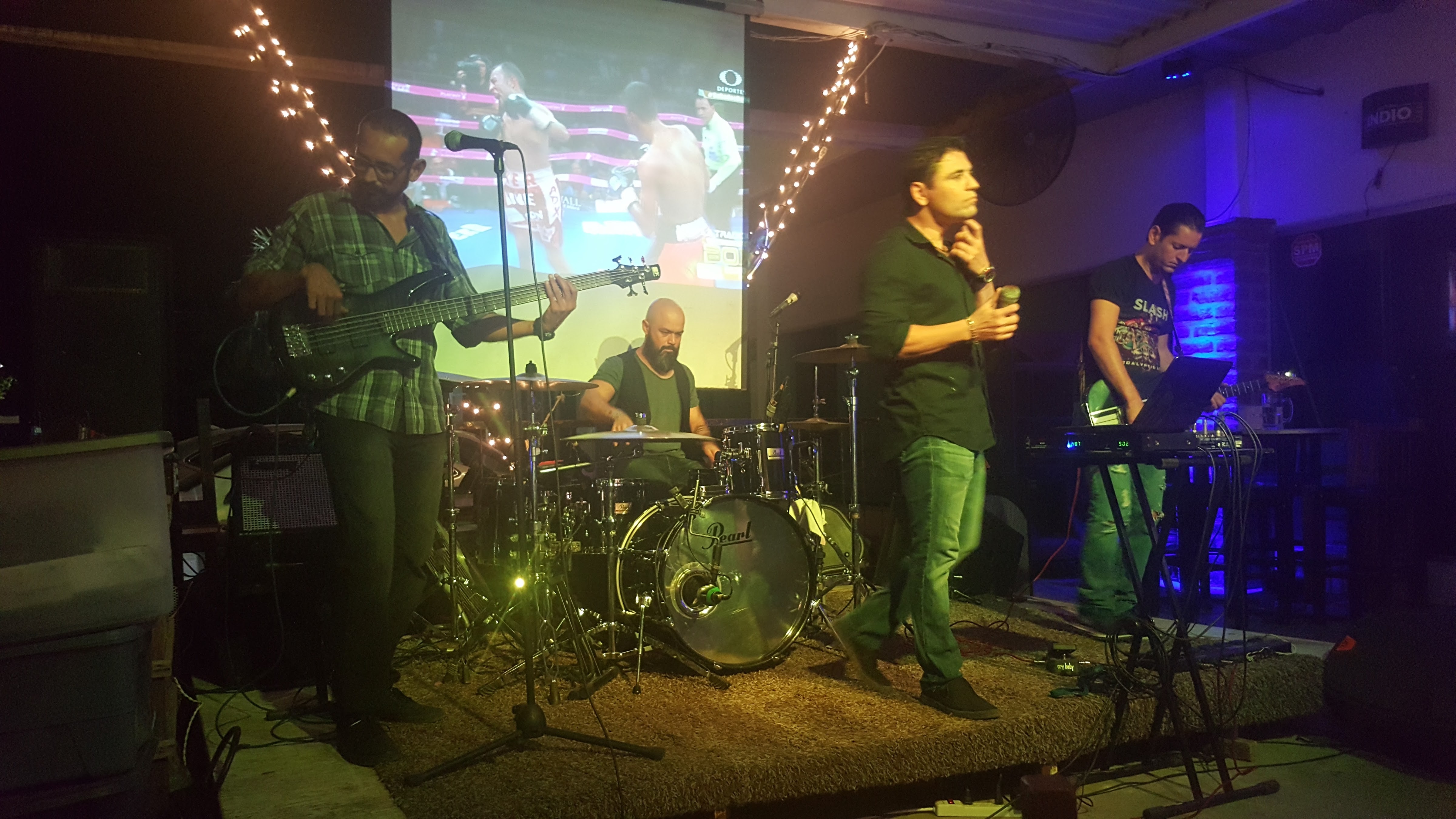 El Santo Remedio image 5