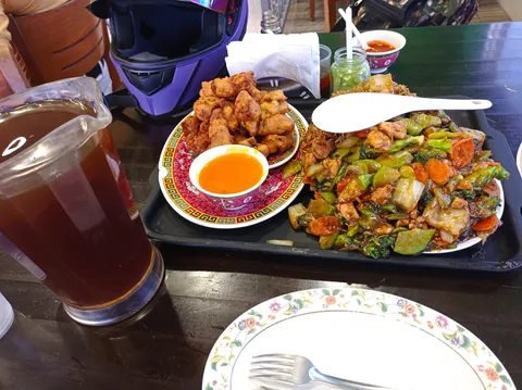 Comida China ¨Moises¨ image 2