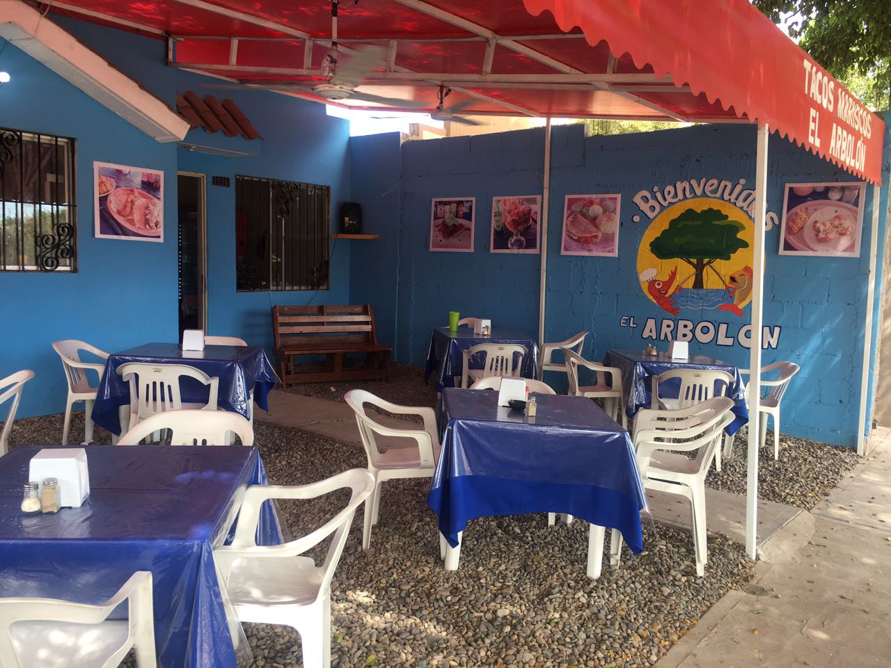 Tacos y mariscos el arbolon image 1