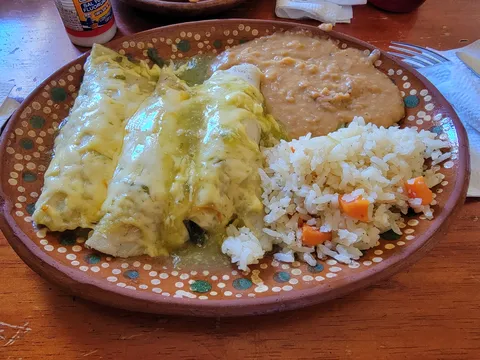 Restaurante MEXICANADAS image 1
