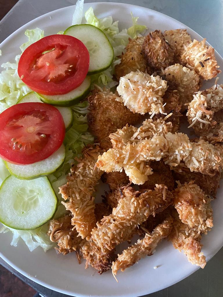 Pescados y Mariscos "El Anzuelo" image 6