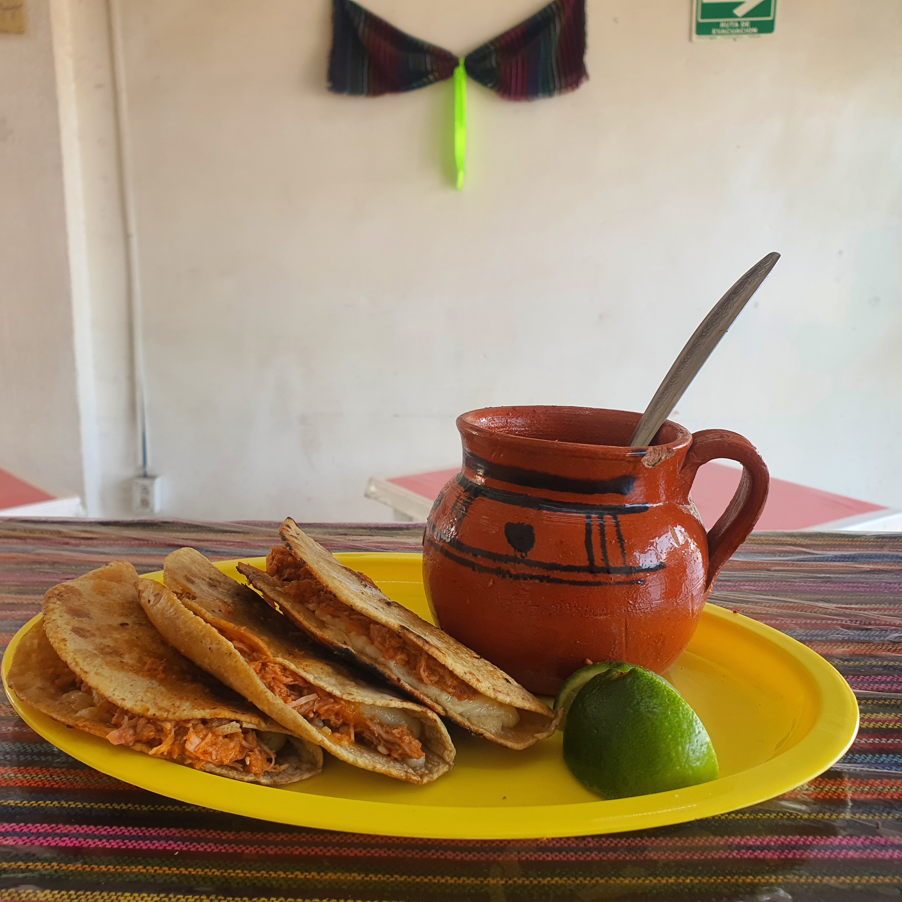 Birria La Calzada image 2