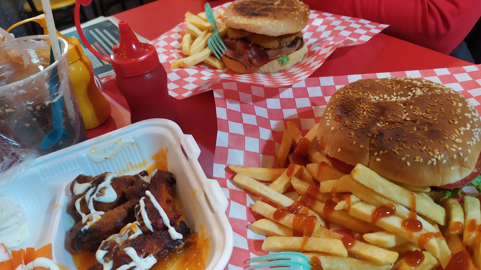 Danny's BurgerHaus image 2