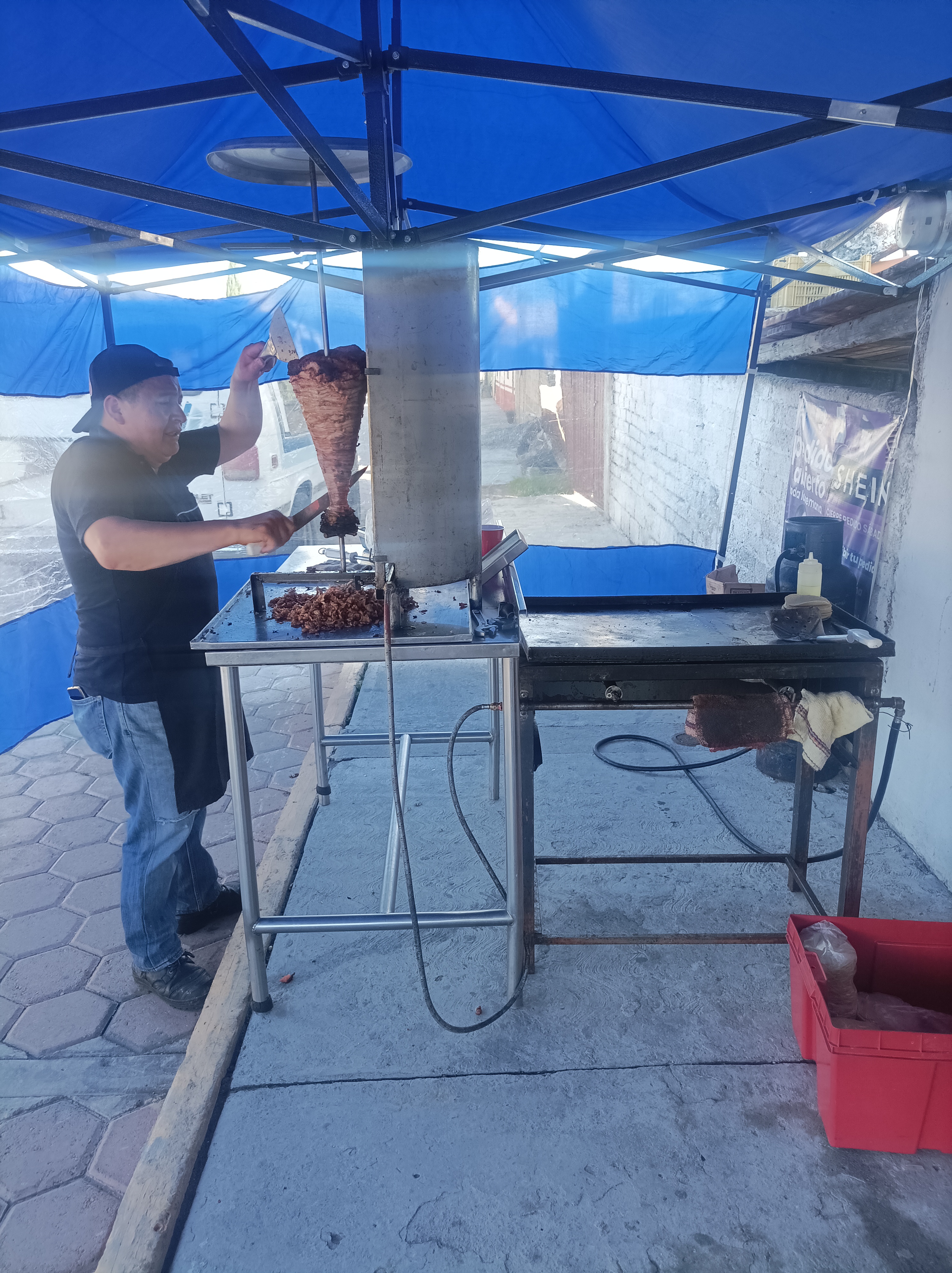 ¿Que vas a llevar amigo? image 3