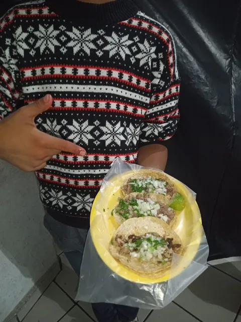 Hugo’s Tacos image 2