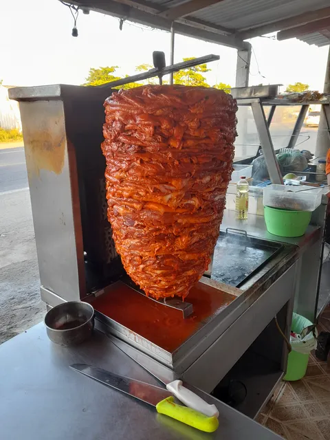 Taqueri Pues-como image 1