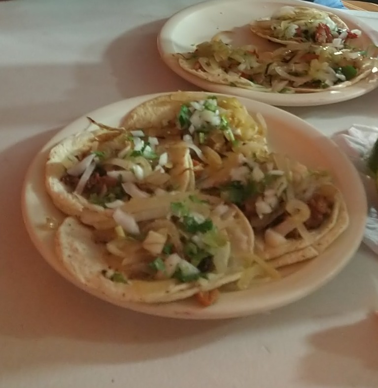 Taqueri Pues-como image 3