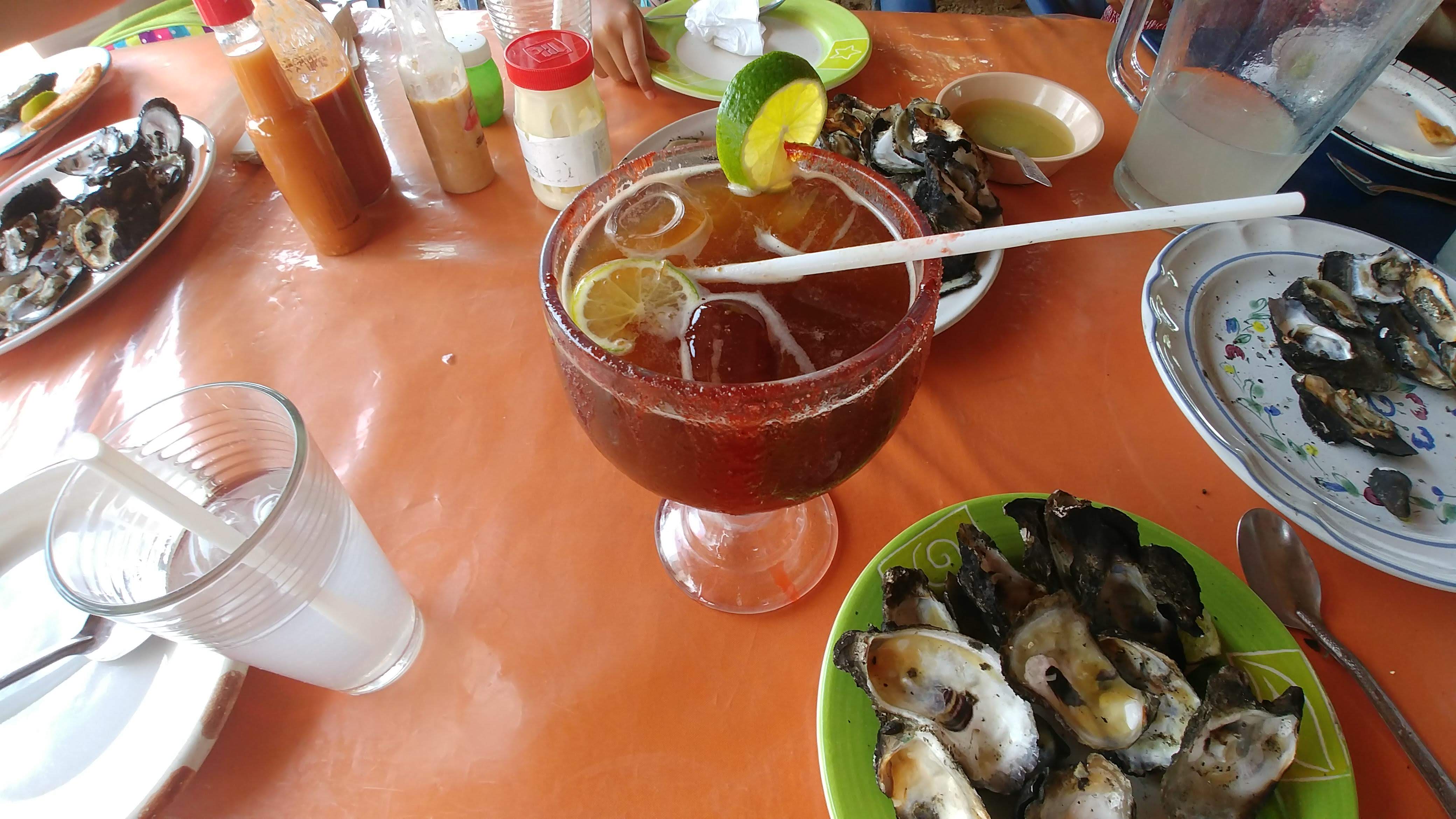 Rest. Monchito Jr. Especialidad En Pescados Y Mariscos image 2