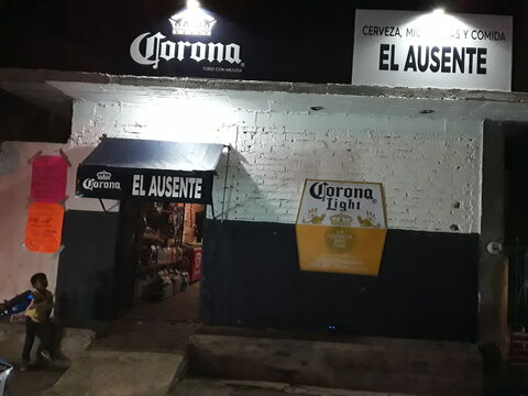 Taqueria y bebidas El Ausente image 1