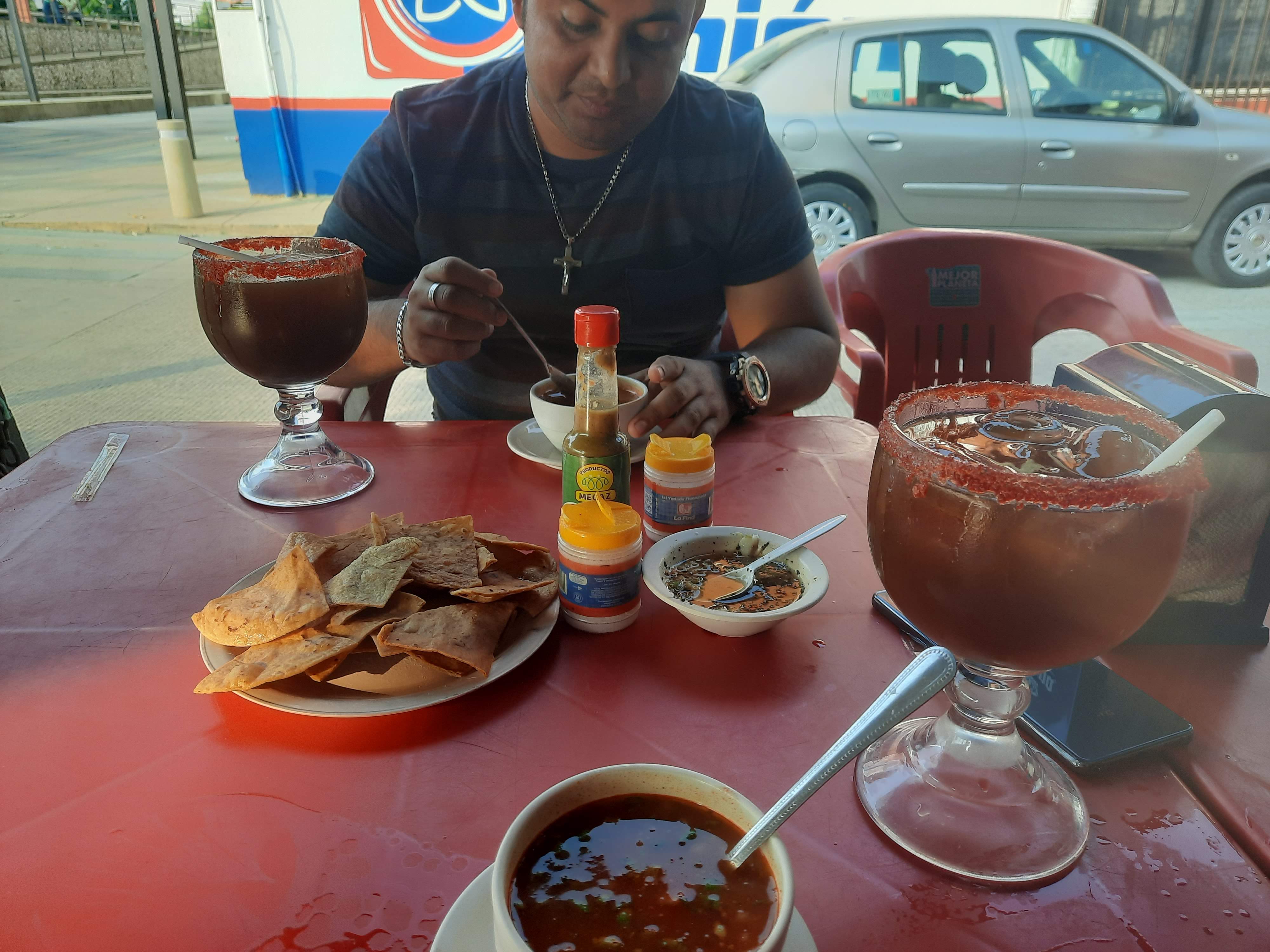 La Mojarra Feliz image 3