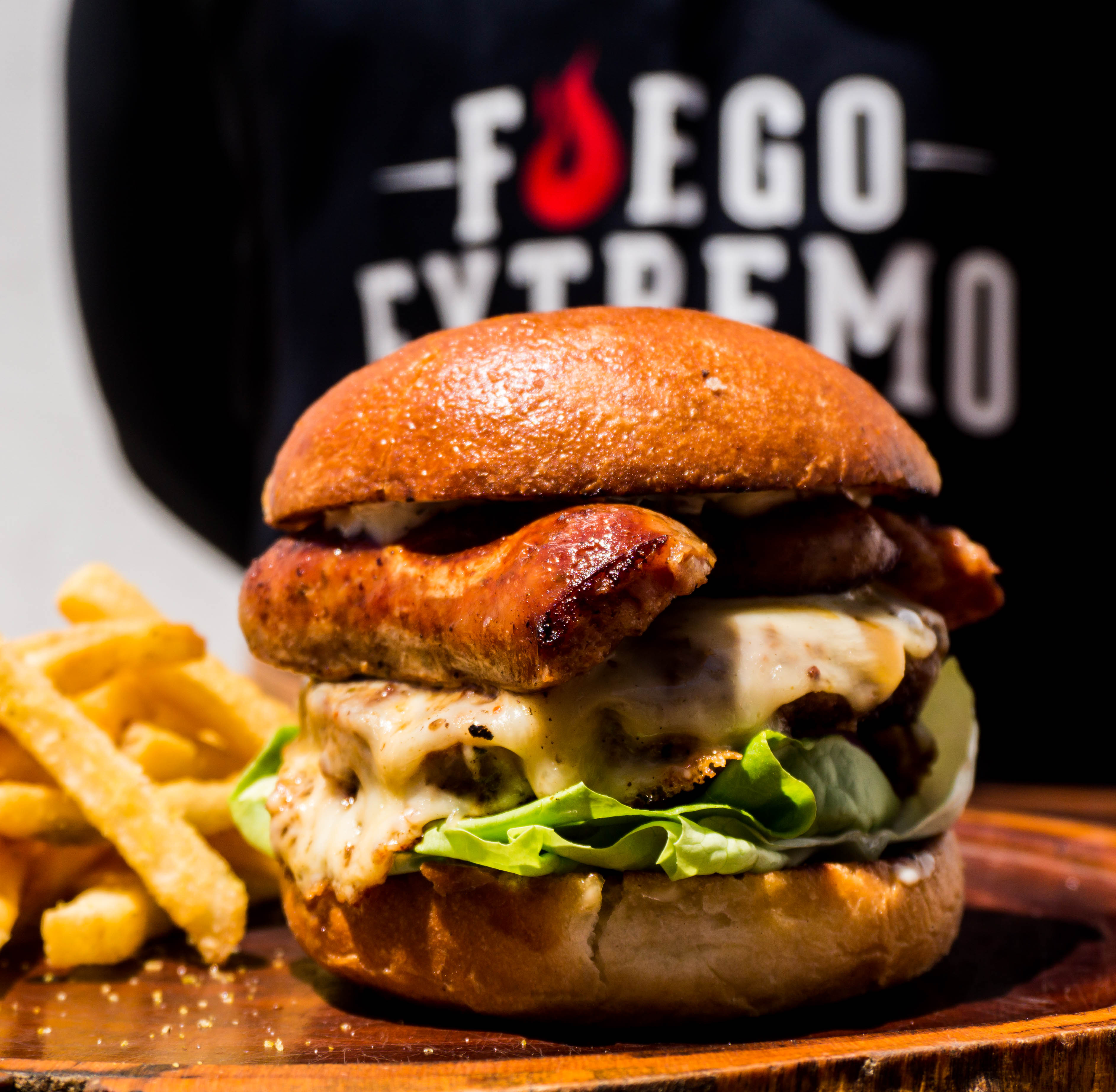 Fuego Extremo | Hamburguesas image 2