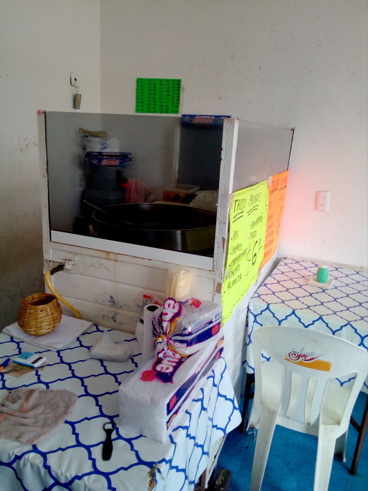 Taquería karen image 2