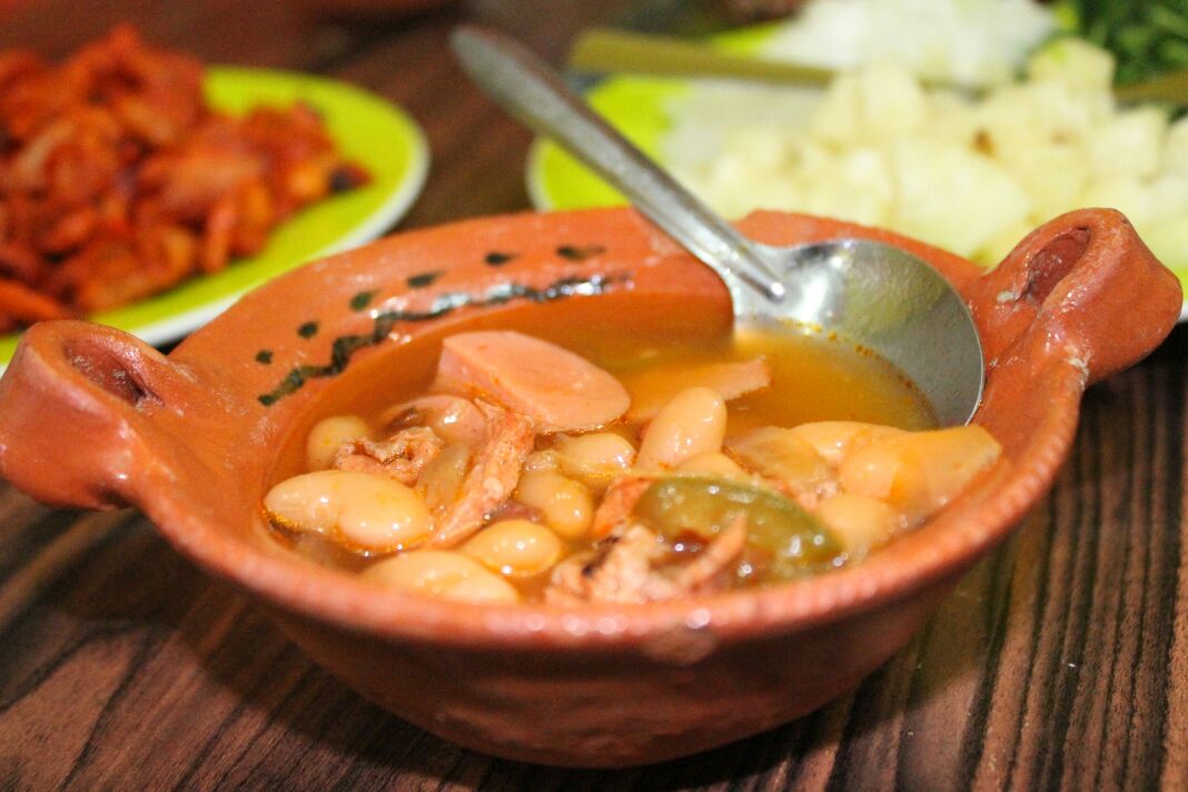 Taquería Los Burritos image 2