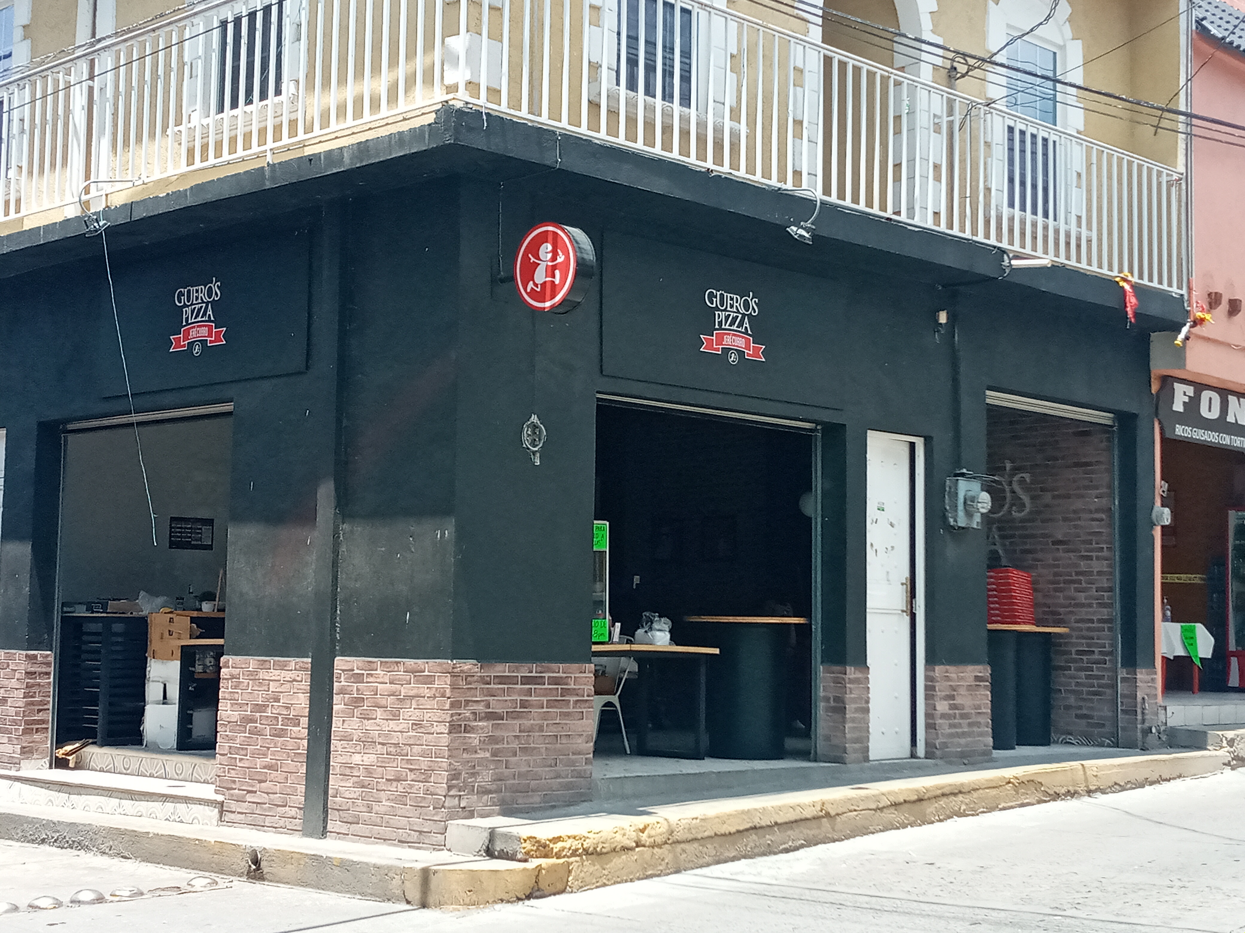 Güero's Pizza image 1