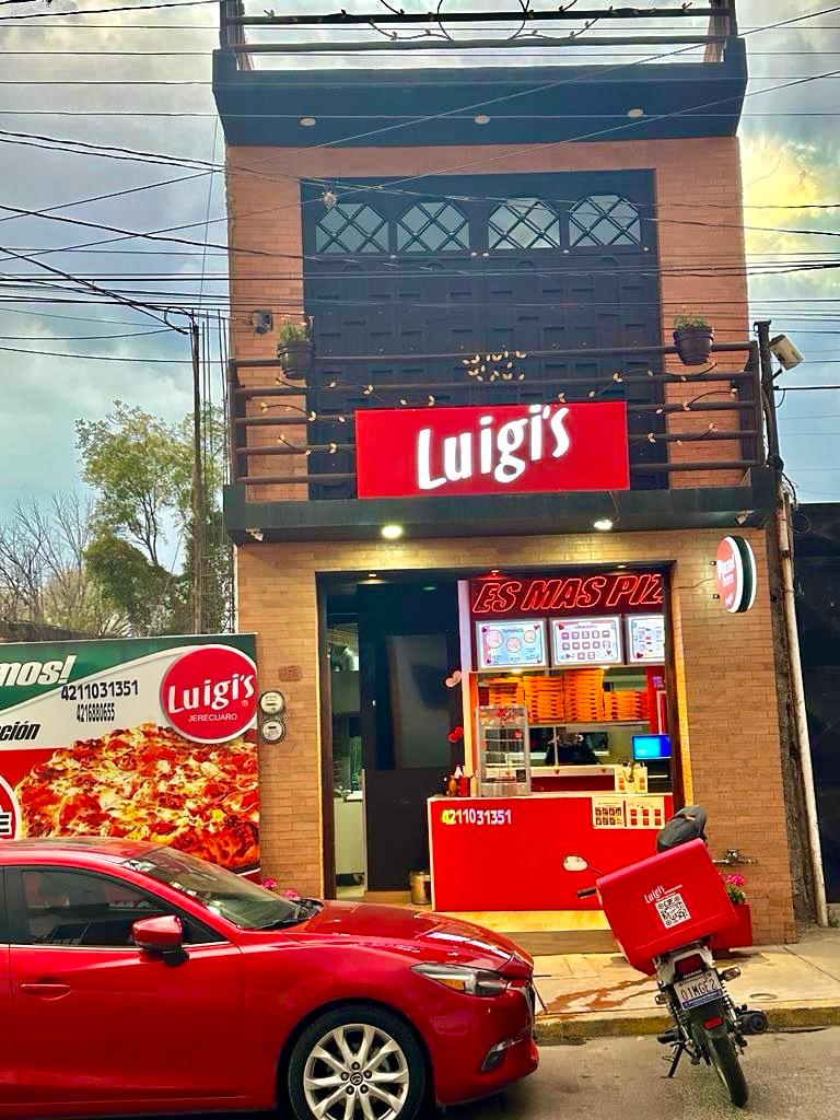 Luigi’s Pizza image 1