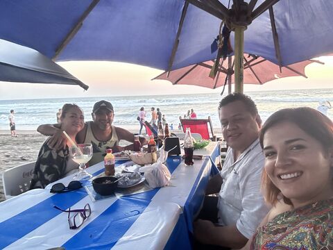MARISCOS BETO Y CHUY image 3