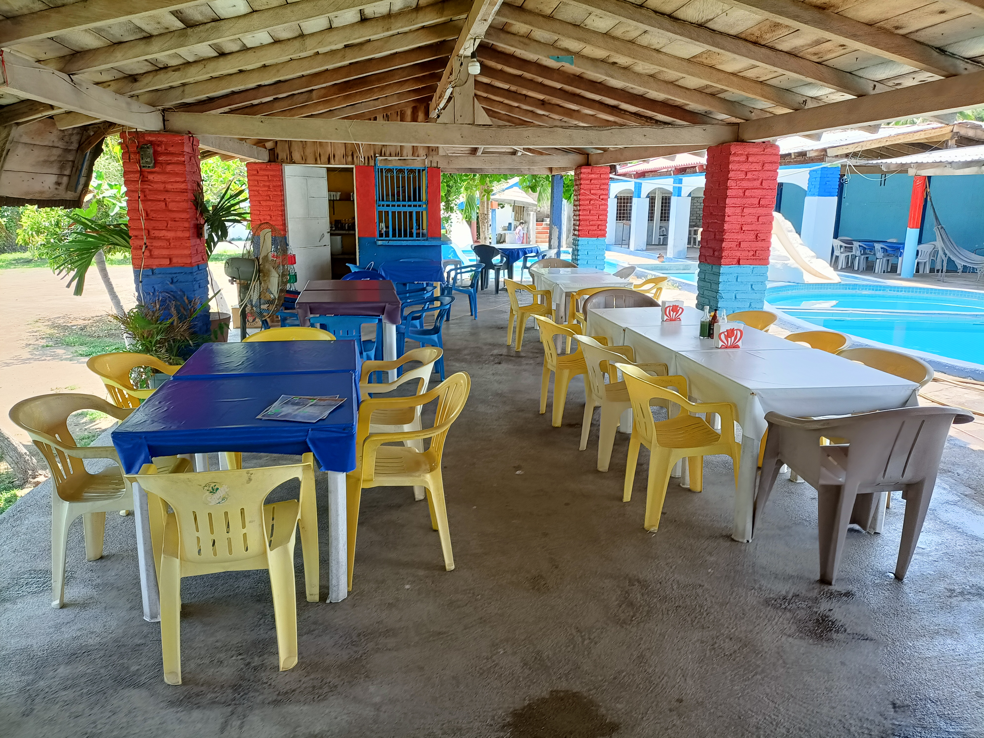 Las Isabeles Balneario Restaurante image 1