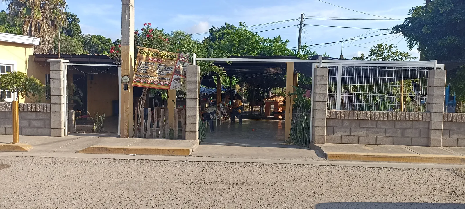 Taquería gladis image 1