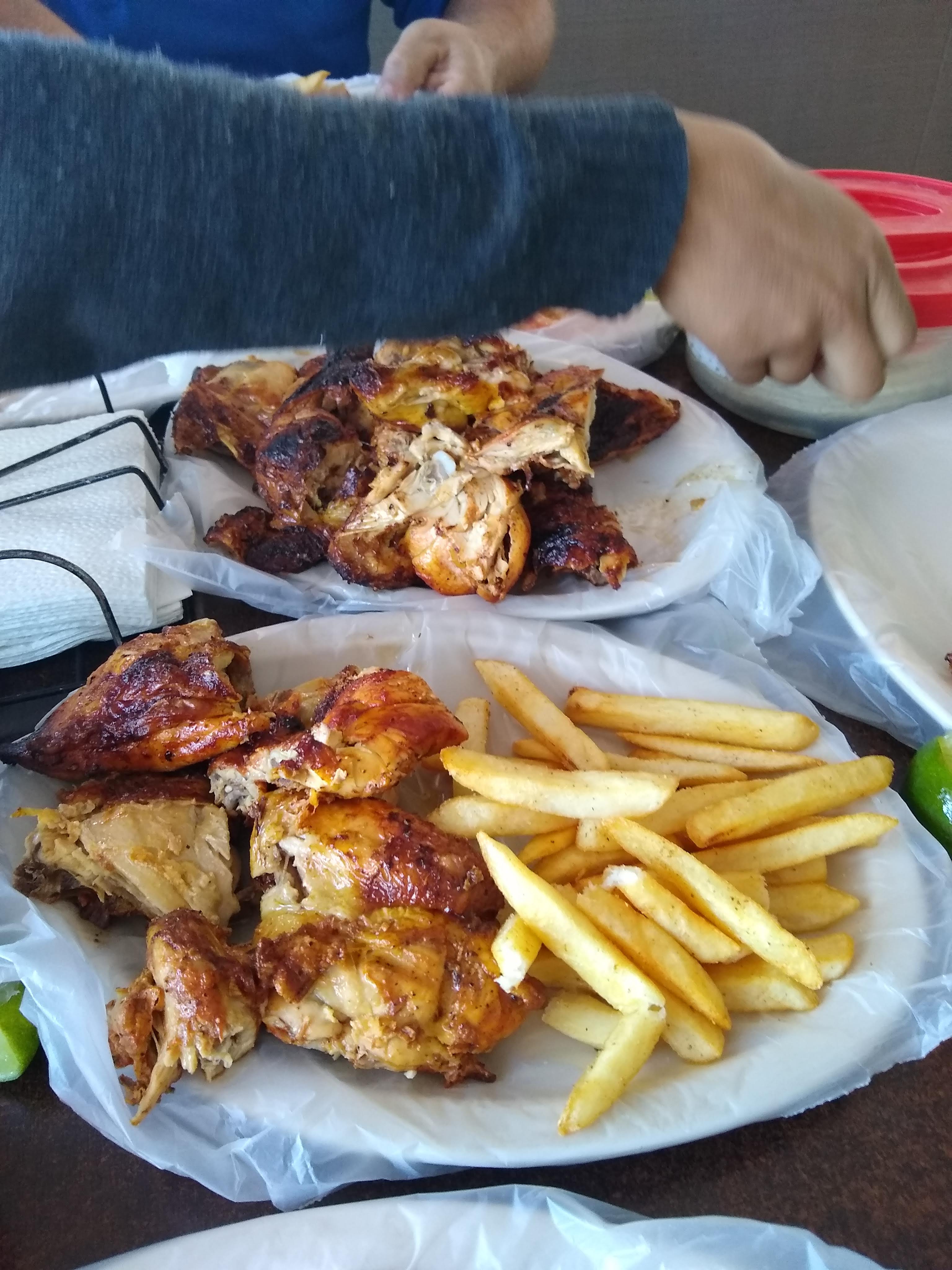 Pollos El Nieto image 2