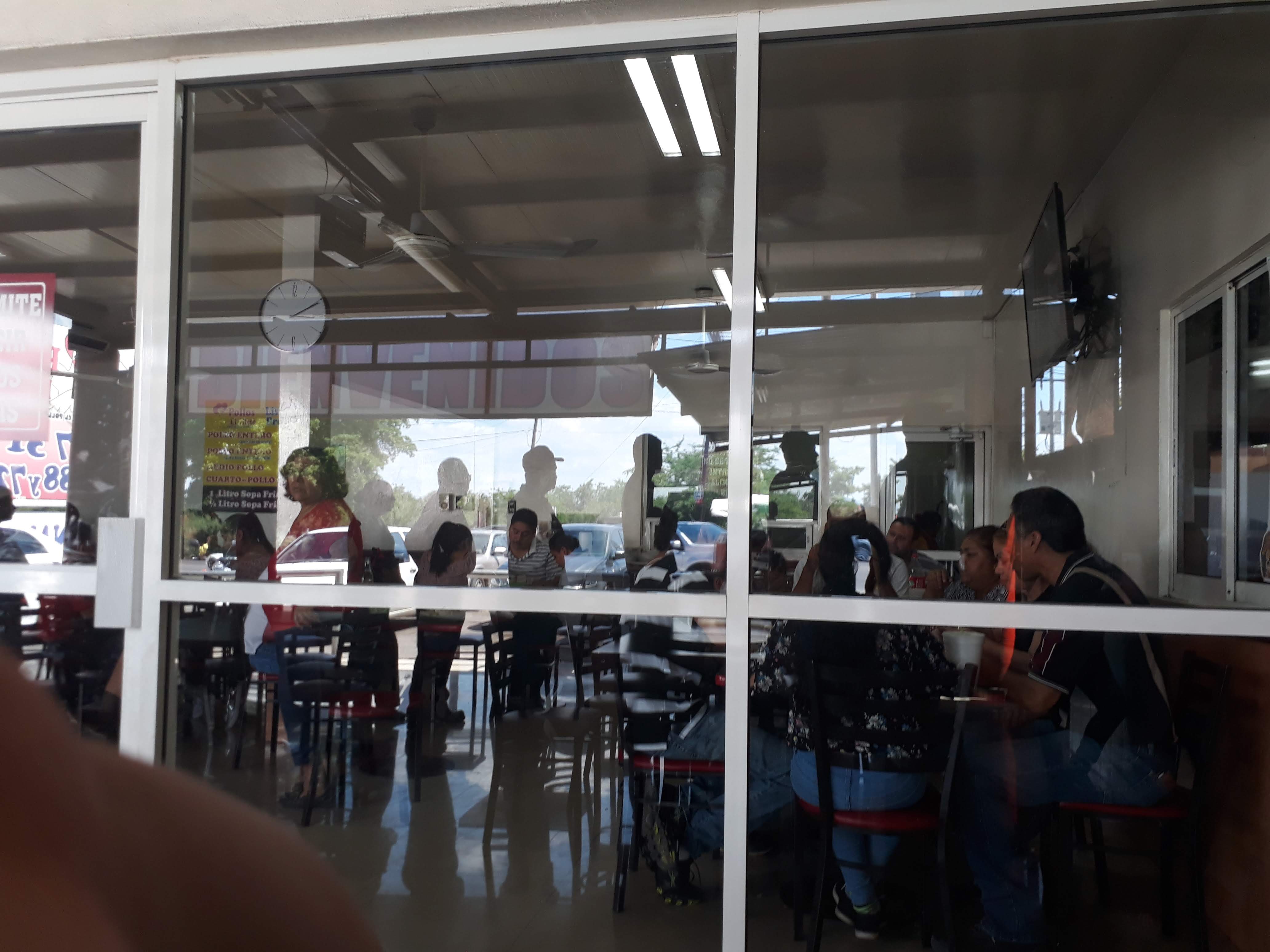 Pollos El Nieto image 3