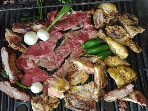 Parrillada los rieles image 2
