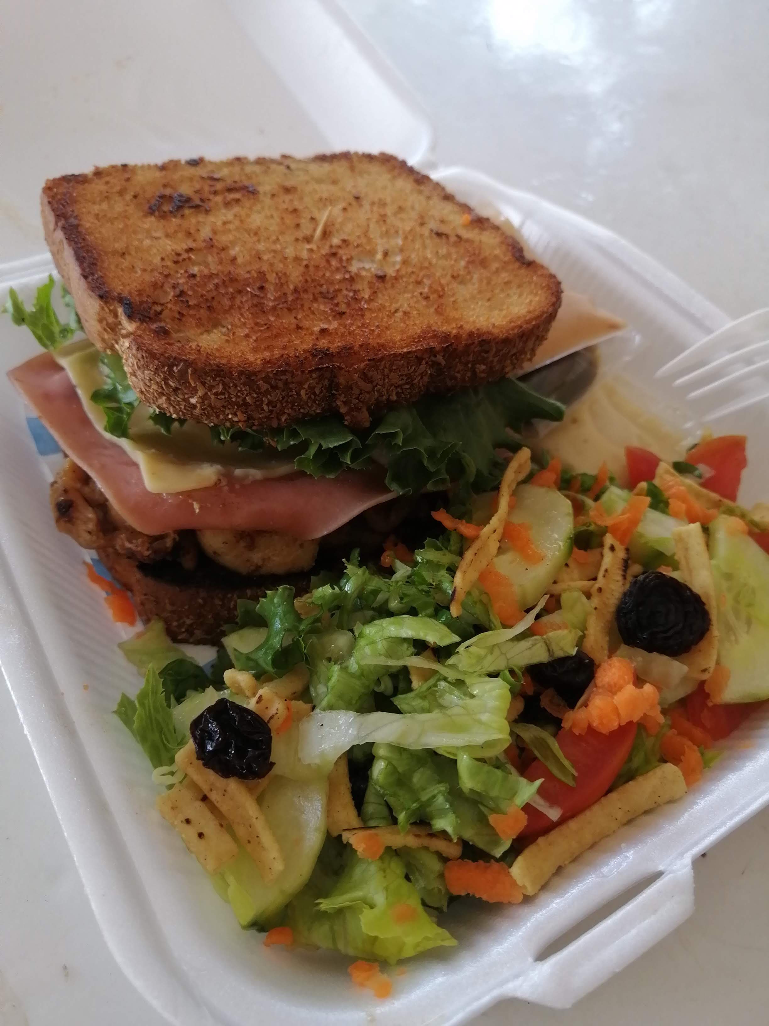 Luky'S argentino image 5