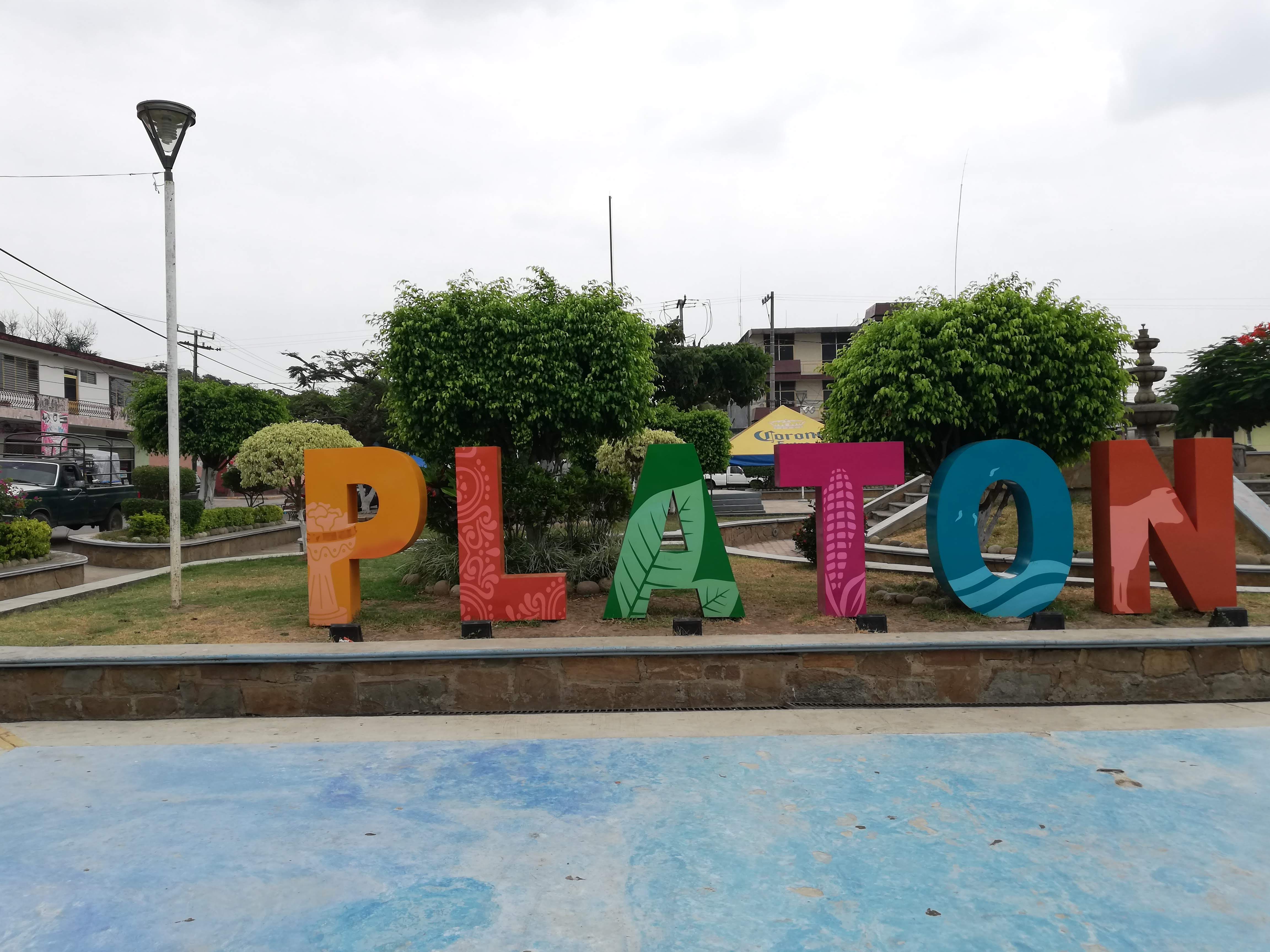 POLLOS ASADOS LA PARRILLA CAMPESINA image 2