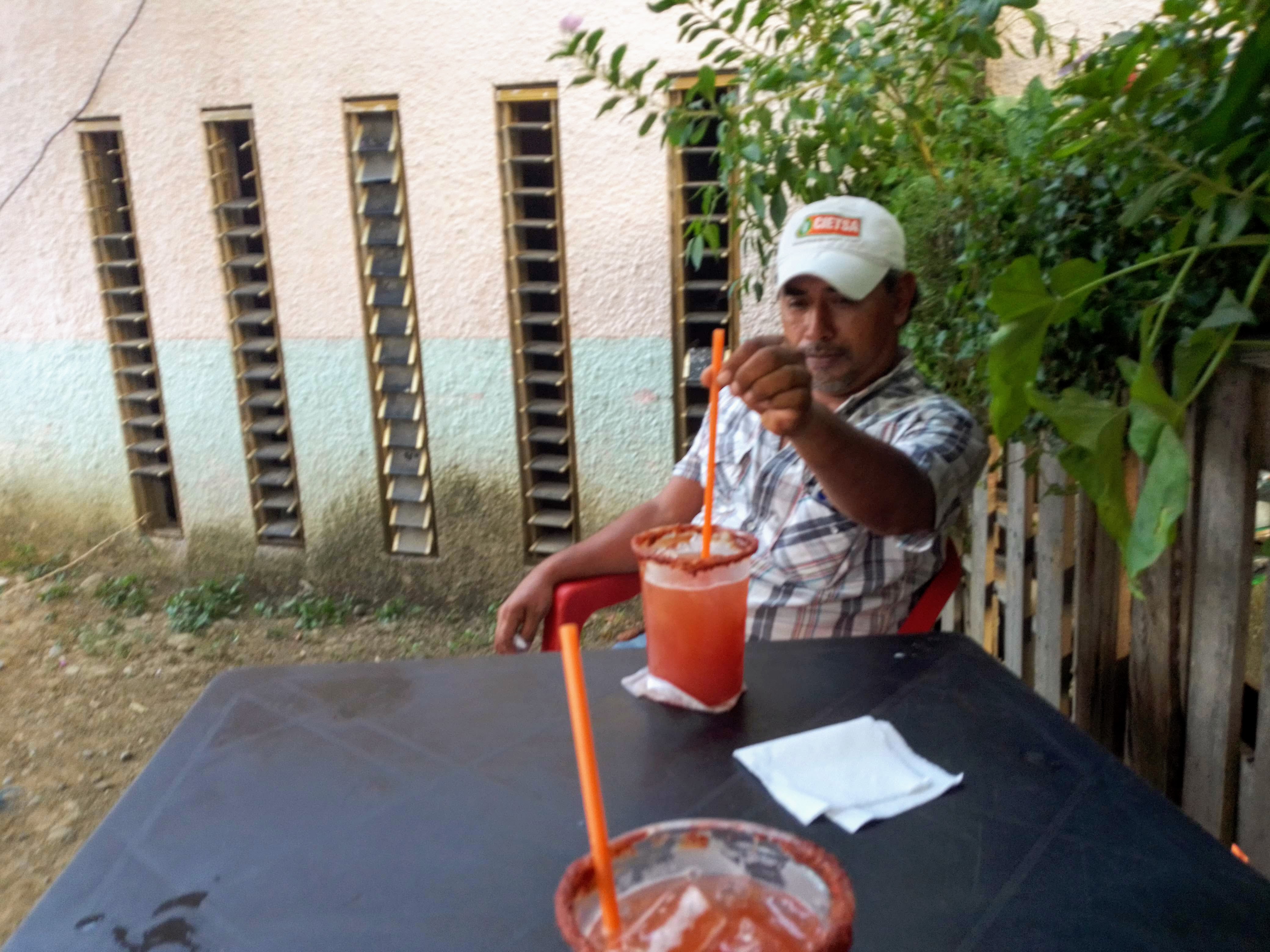 Pollos Ximbo y Barbacoa de Borrego "Mañutzi" image 6