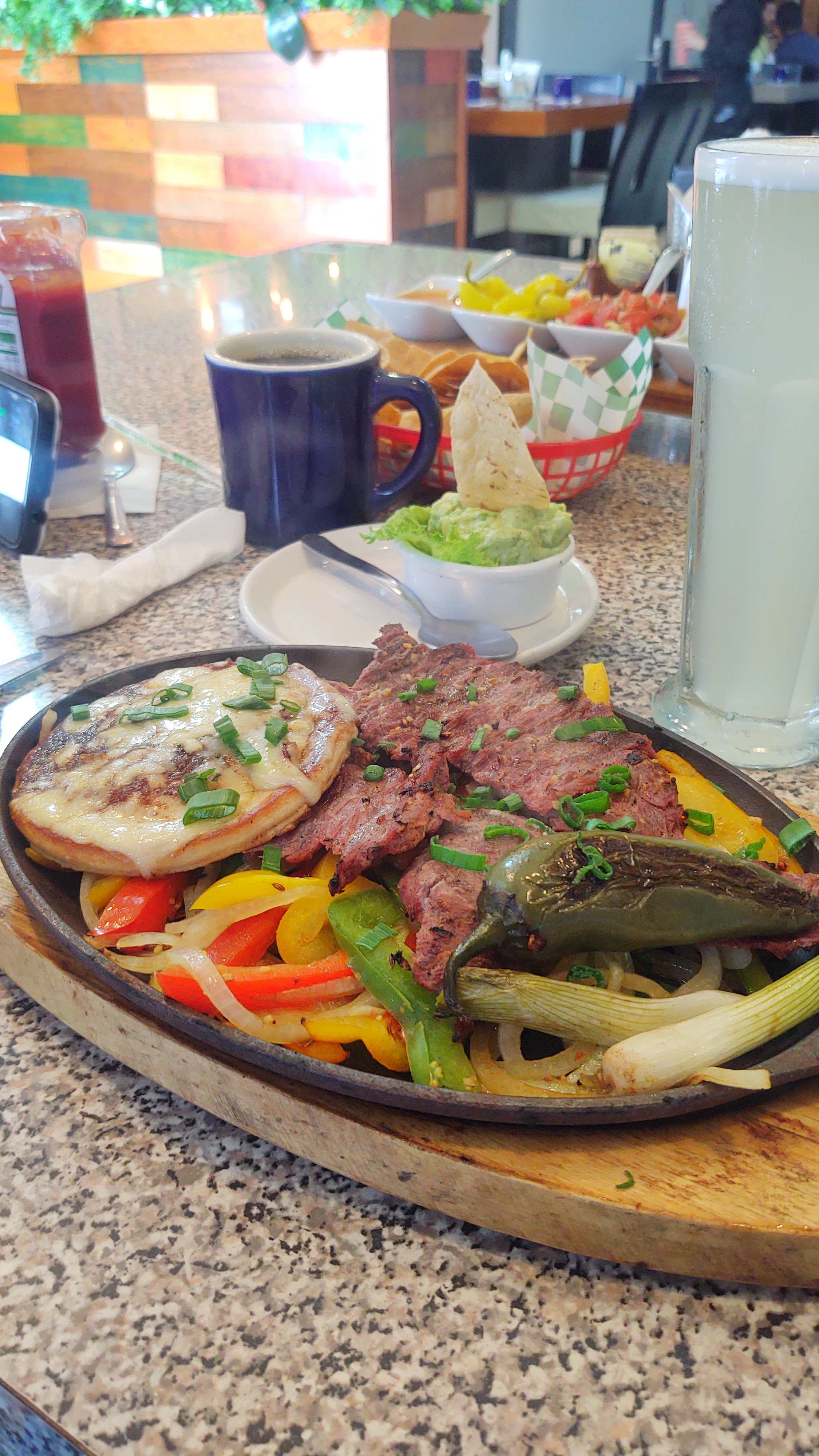 Bebe Rest-Bar & Grill image 10