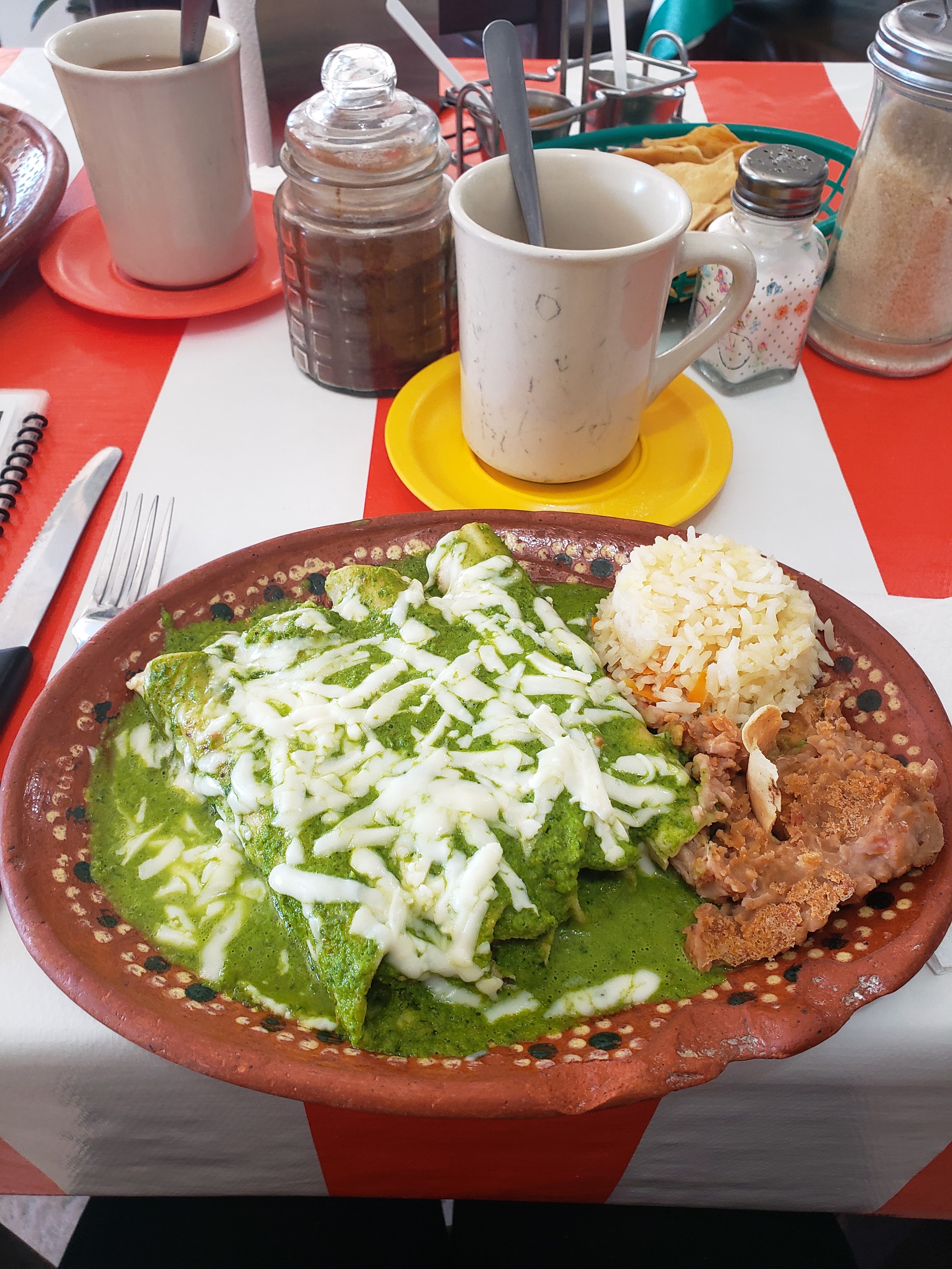 Los Alcatraces Restaurante image 4