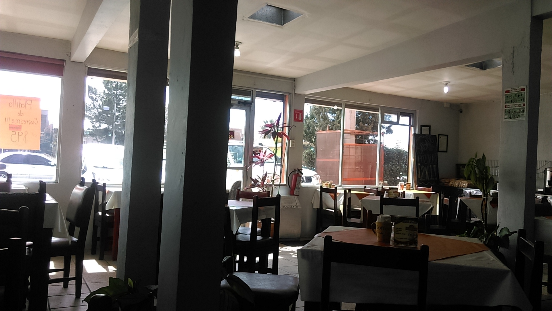 Los Alcatraces Restaurante image 5