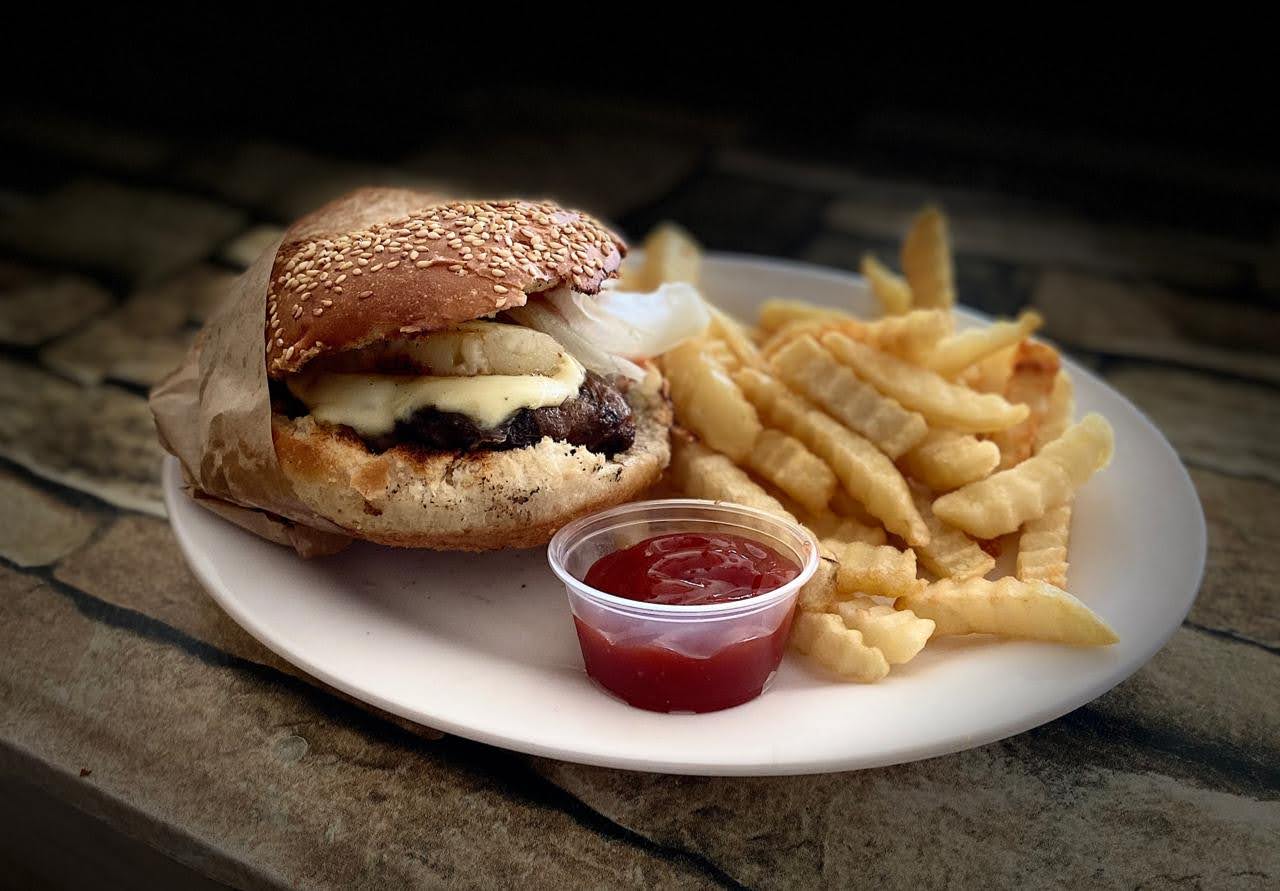 El Pollo coqueto image 2