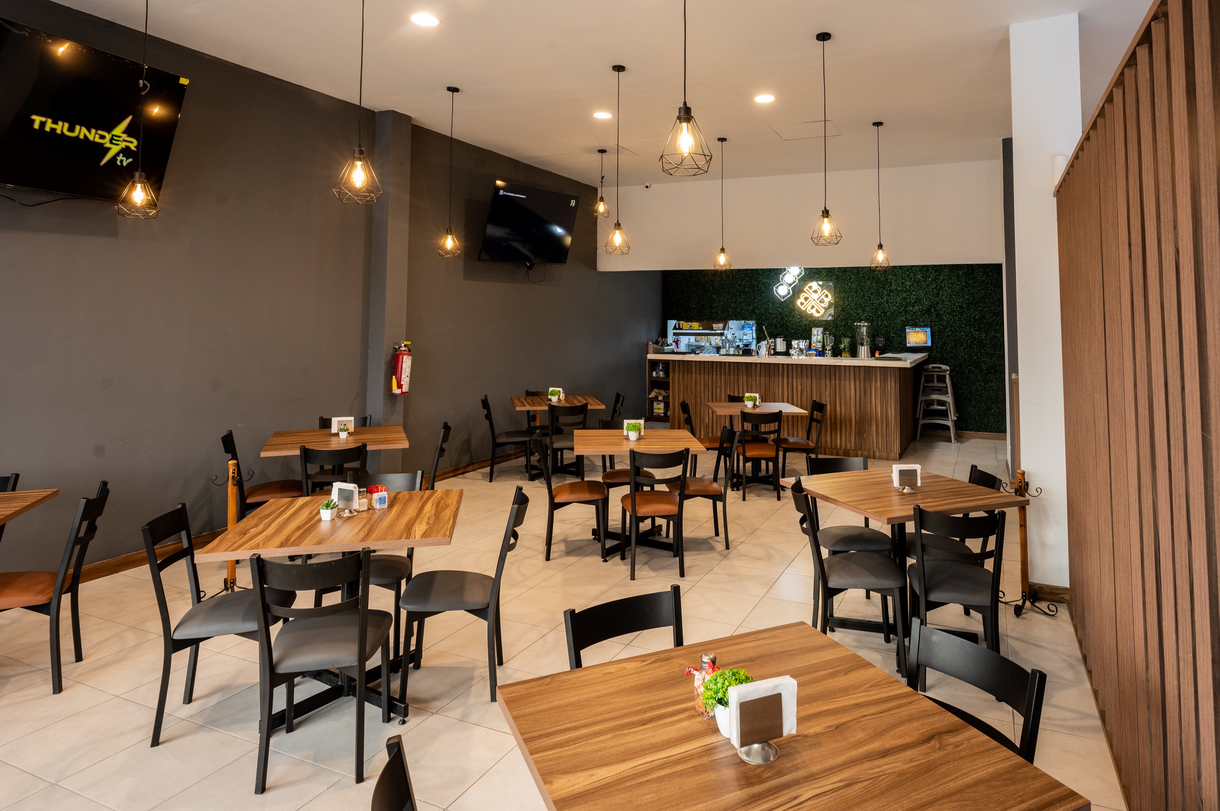 BALDANA RESTAURANTE image 1