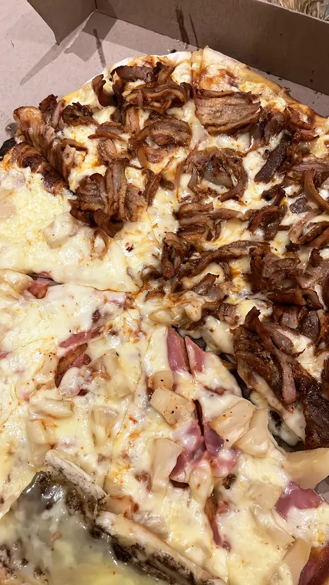 Arlis Pizza image 1