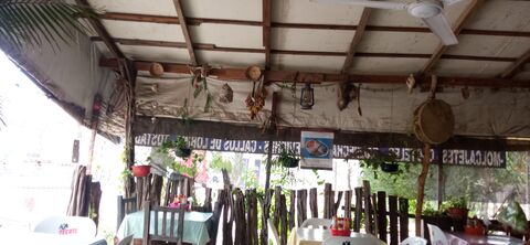 Mariscos TOTO image 7