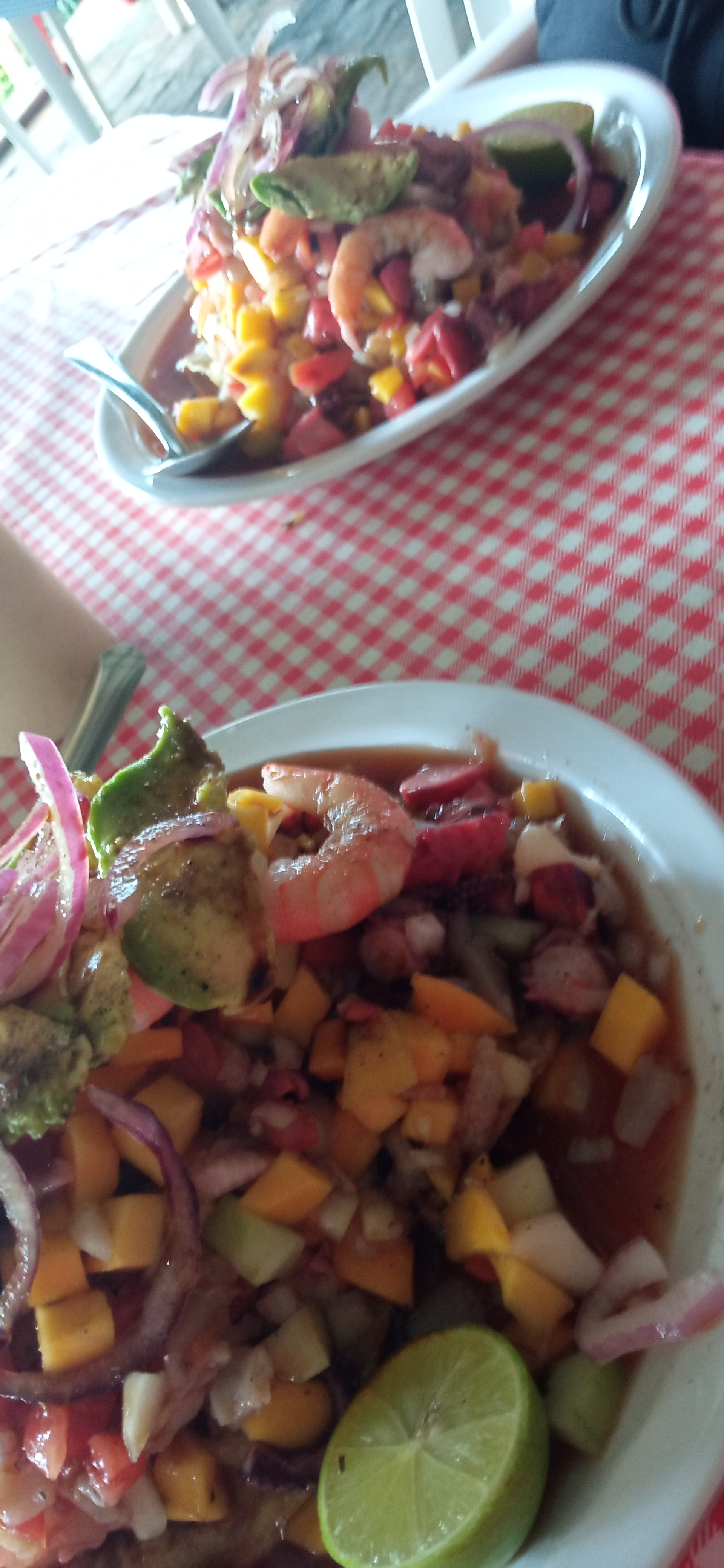 Mariscos TOTO image 8