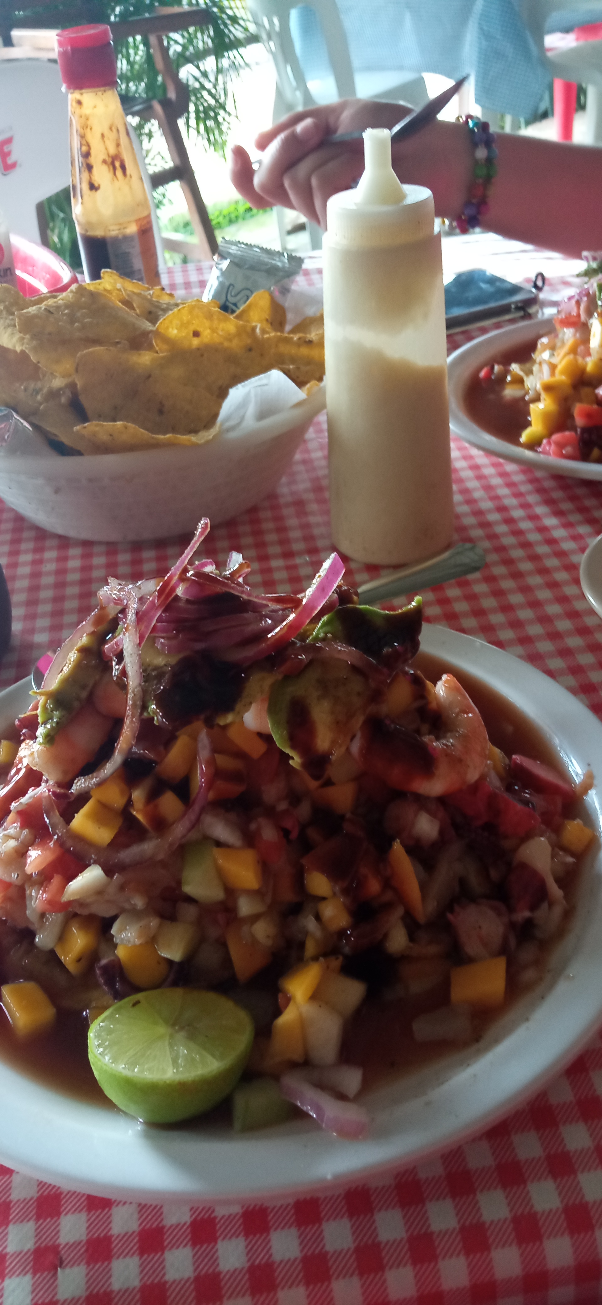 Mariscos TOTO image 9