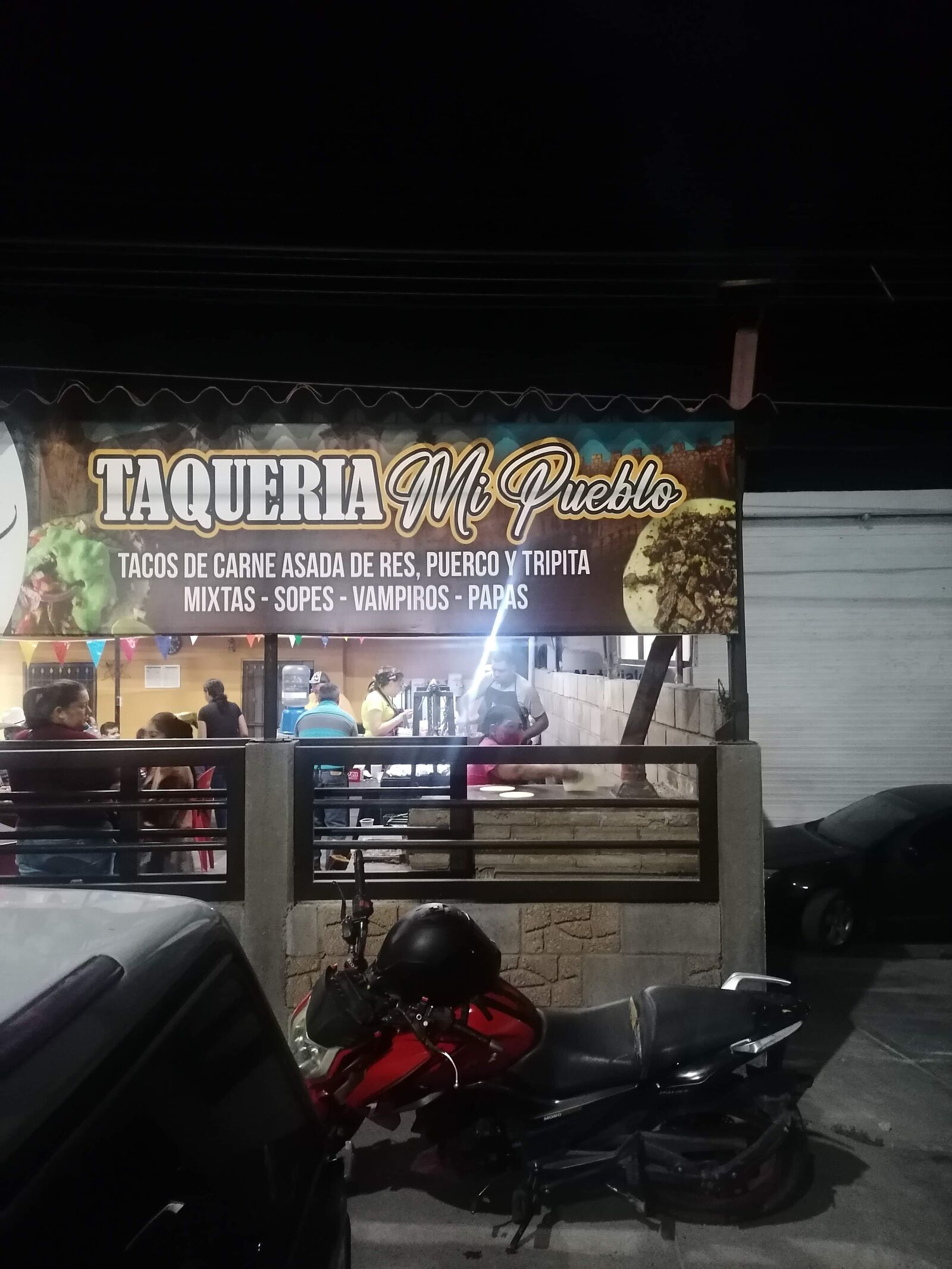 Taqueria mi pueblo image 9
