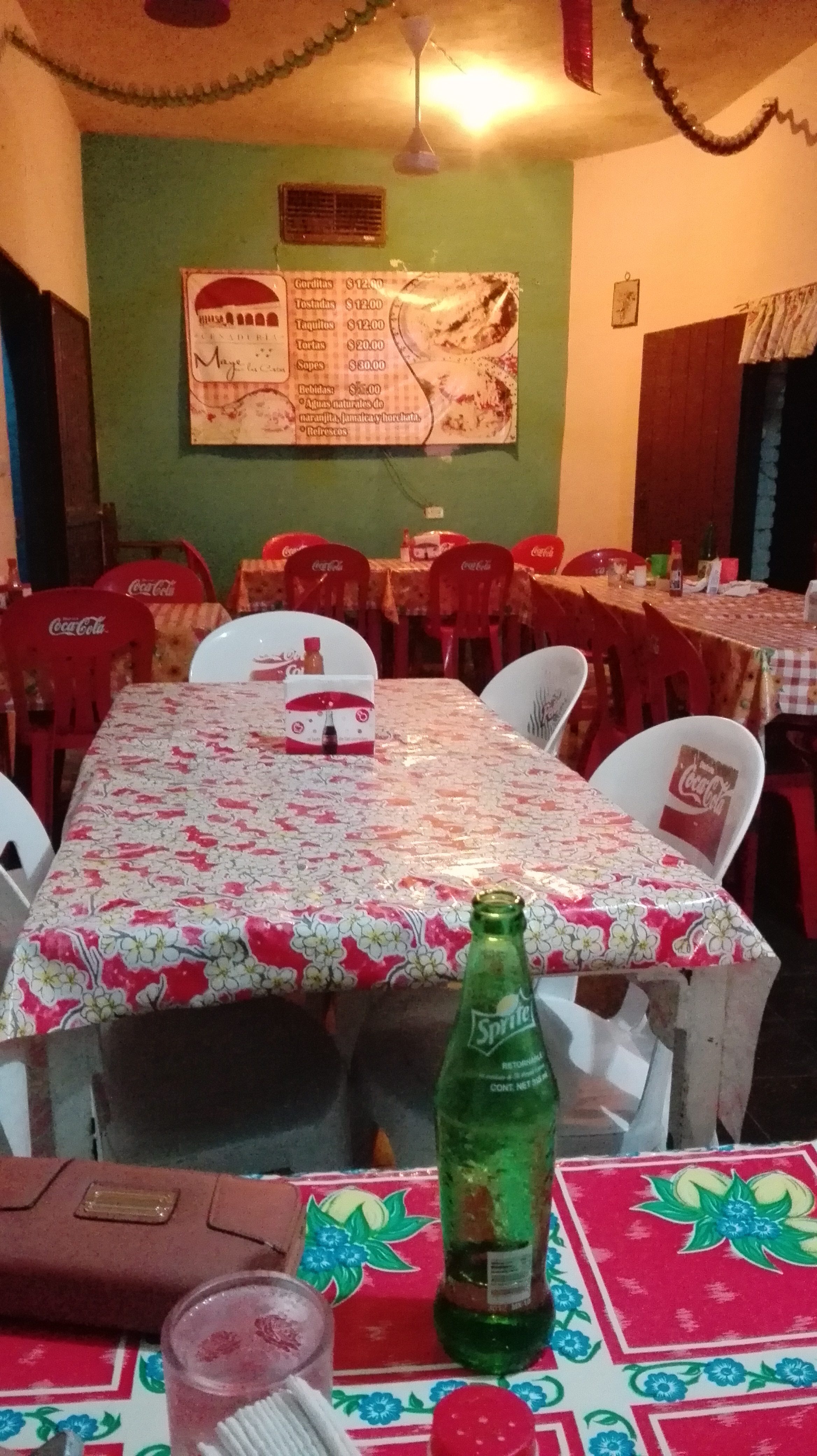 Cenaduría Maye Con Las Cuatas image 10
